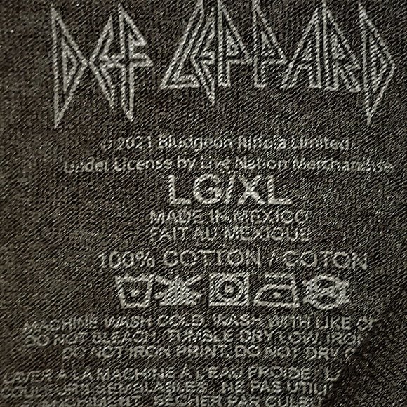 Def Leppard Defcrest Logo metal rock l/s Official T-Shirt L/XL fits XL NWT - Picture 3 of 3